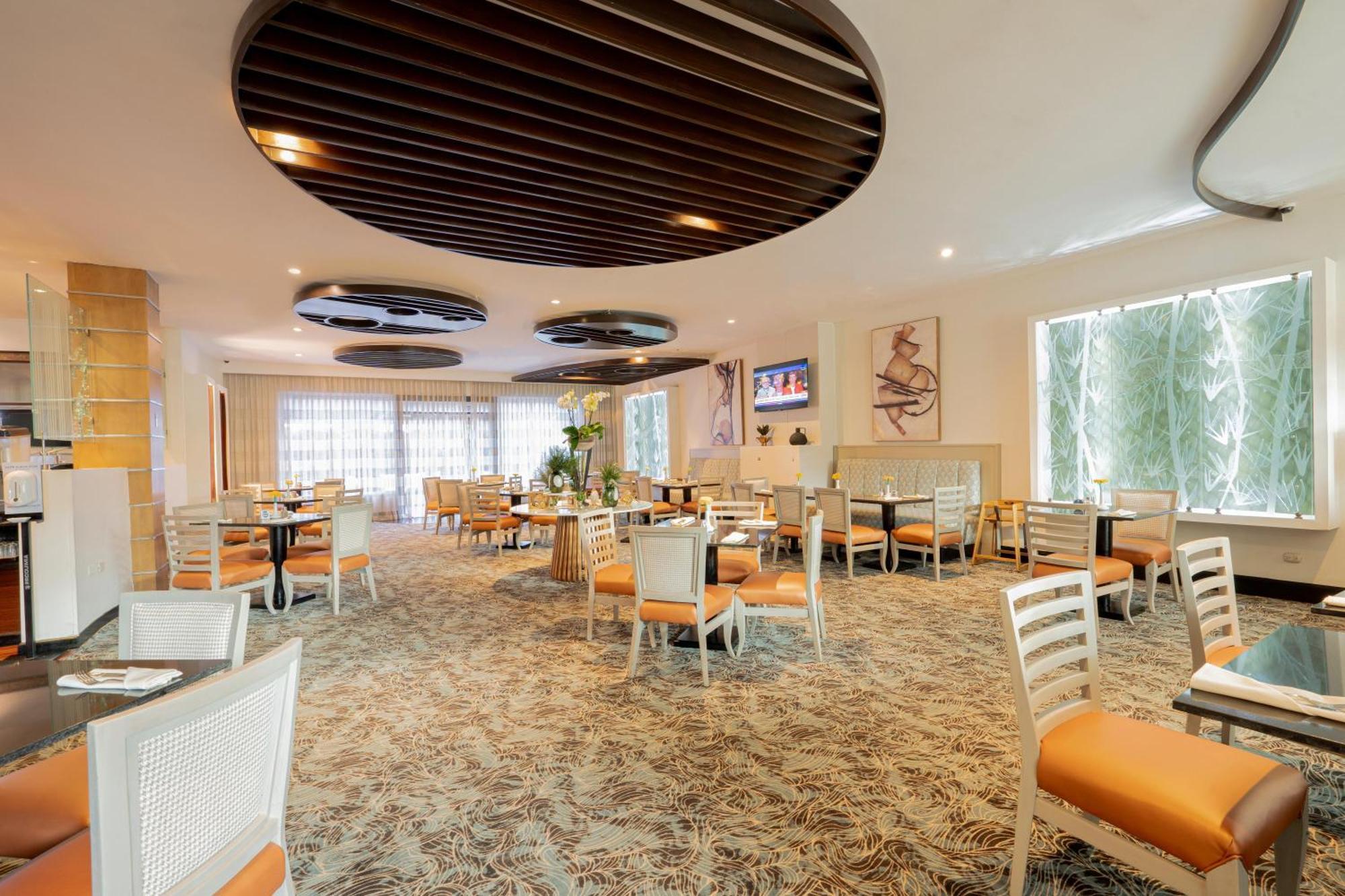 מלון סנטיאגו דה לוס קבאלרוס Hodelpa Garden Court מראה חיצוני תמונה